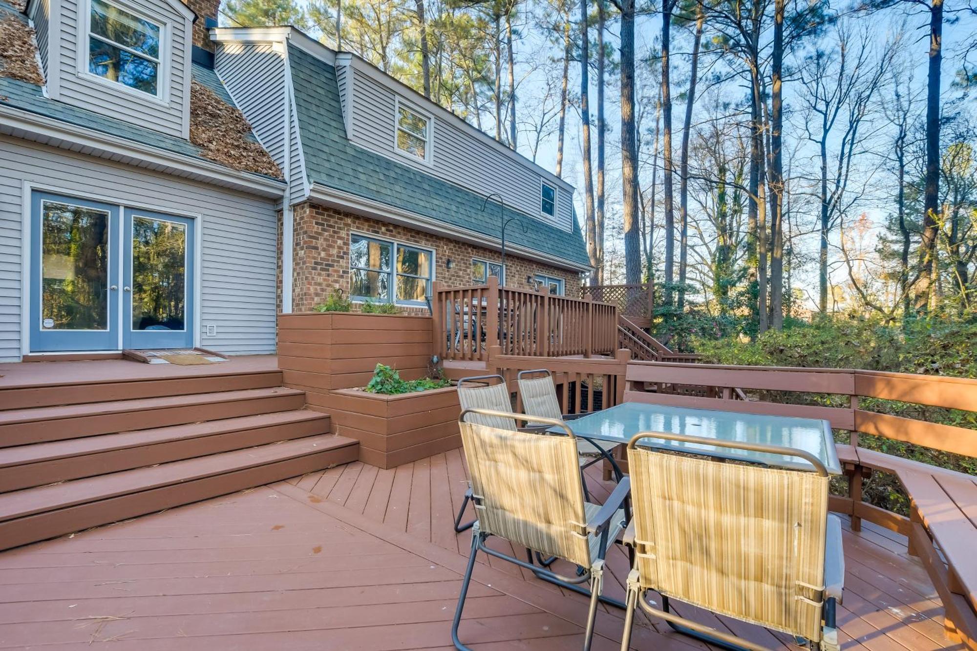Peaceful Durham Retreat On Pond With Huge Deck! 빌라 외부 사진